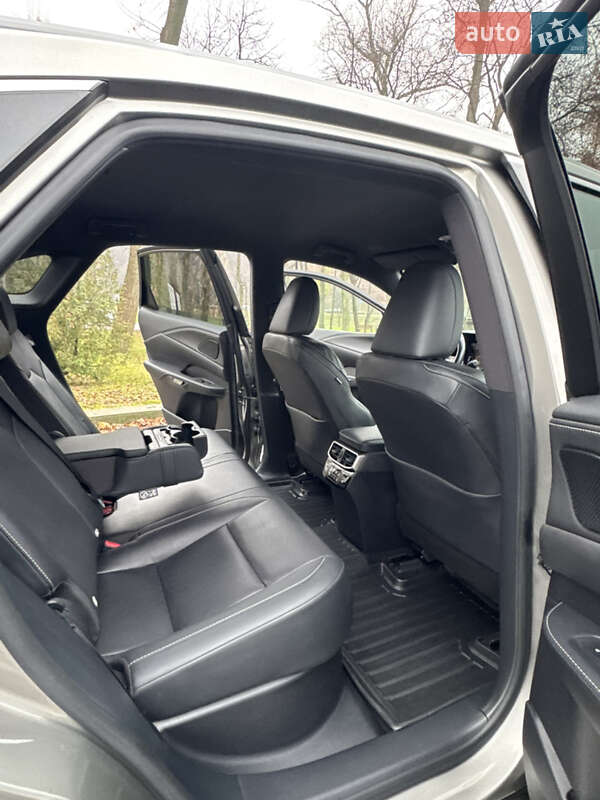 Позашляховик / Кросовер Lexus RX 2023 в Києві фото 28 Позашляховик / Кросовер Lexus RX 2023 в Києві