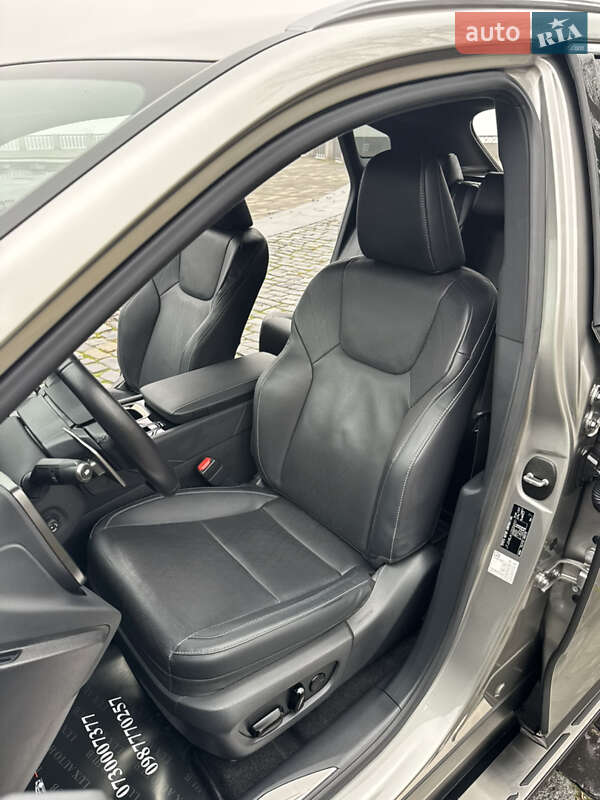 Позашляховик / Кросовер Lexus RX 2023 в Києві фото 50 Позашляховик / Кросовер Lexus RX 2023 в Києві