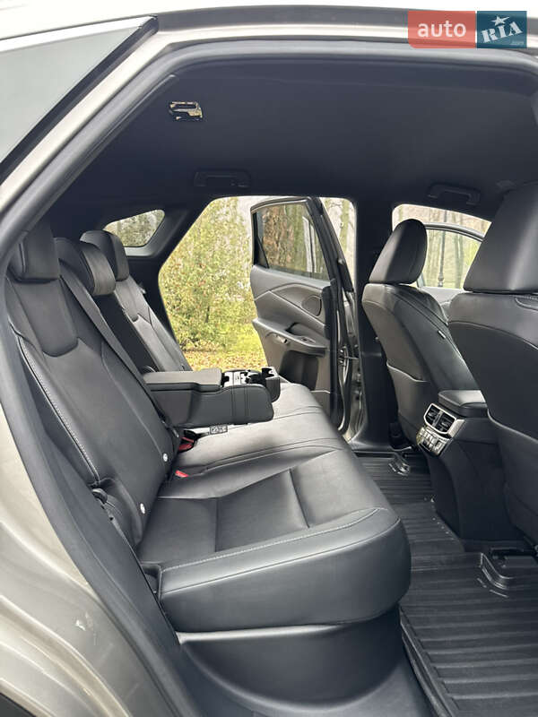 Позашляховик / Кросовер Lexus RX 2023 в Києві фото 114 Позашляховик / Кросовер Lexus RX 2023 в Києві