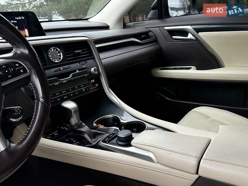 Позашляховик / Кросовер Lexus RX 2016 в Трускавці