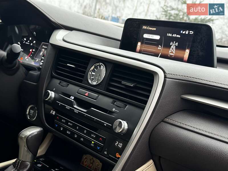 Позашляховик / Кросовер Lexus RX 2016 в Трускавці