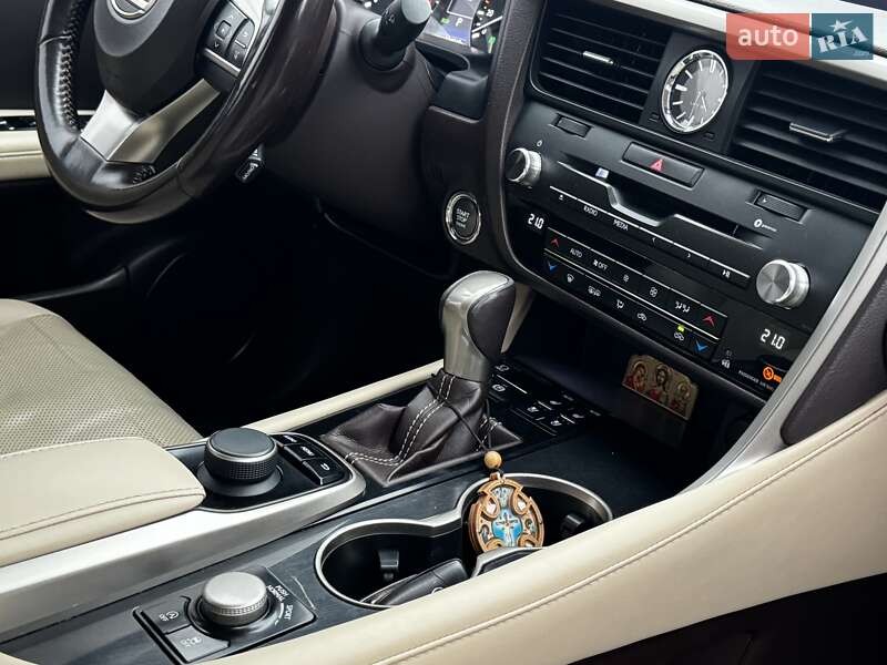 Позашляховик / Кросовер Lexus RX 2016 в Трускавці