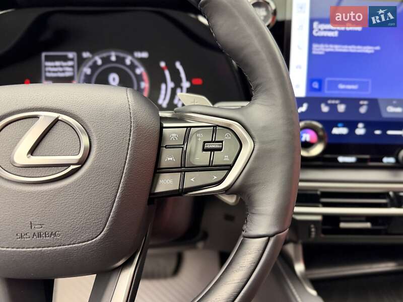 Внедорожник / Кроссовер Lexus RX 2023 в Киеве