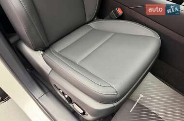 Внедорожник / Кроссовер Lexus RX 2023 в Киеве