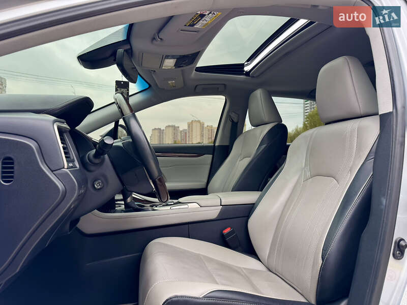 Внедорожник / Кроссовер Lexus RX 2017 в Киеве