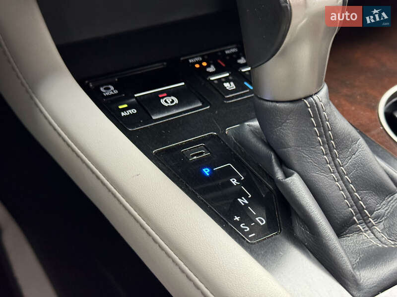 Внедорожник / Кроссовер Lexus RX 2017 в Киеве