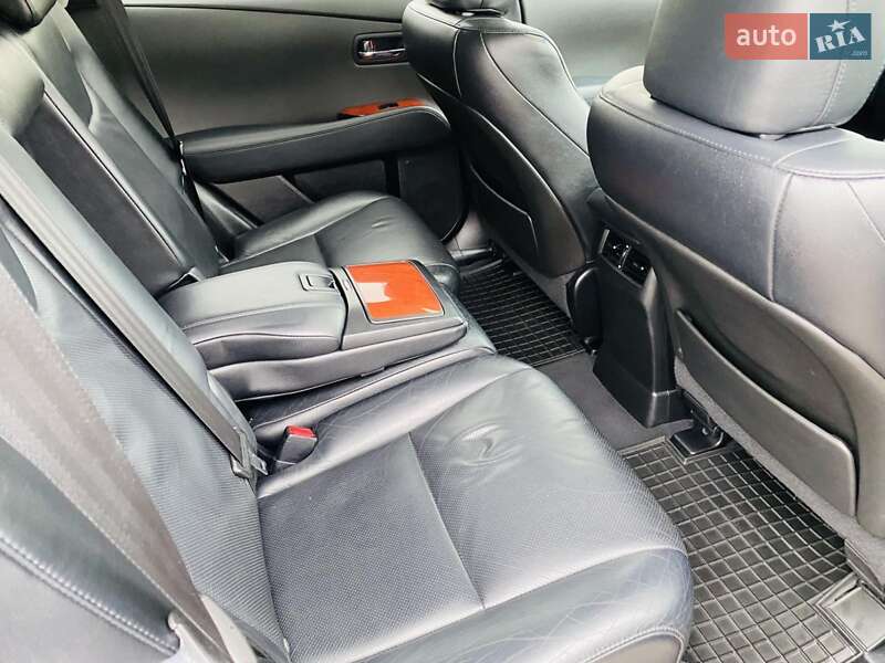 Внедорожник / Кроссовер Lexus RX 2010 в Харькове