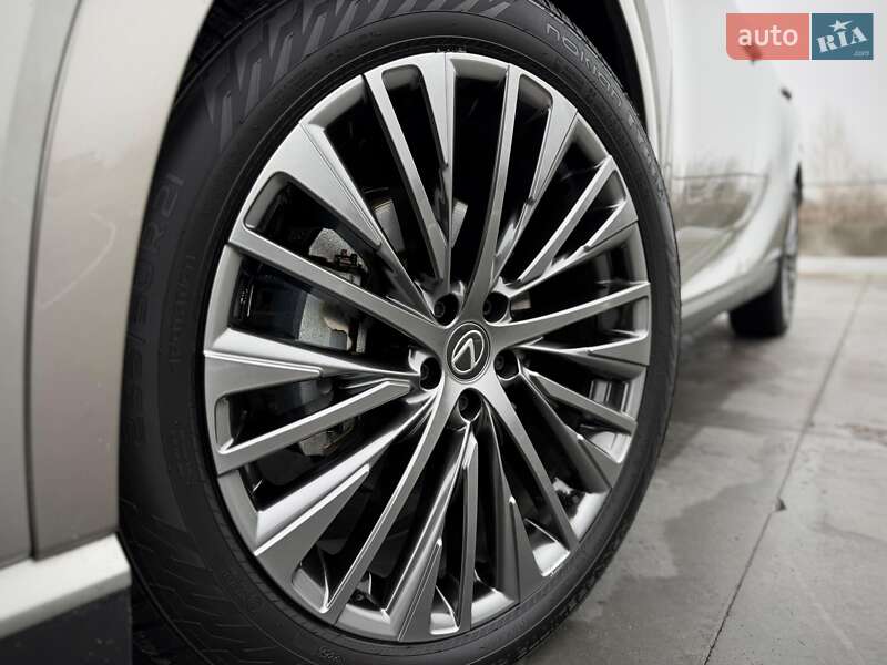 Внедорожник / Кроссовер Lexus RX 2024 в Киеве