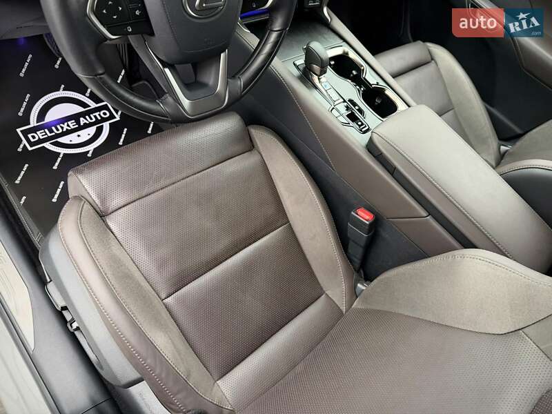 Внедорожник / Кроссовер Lexus RX 2024 в Киеве