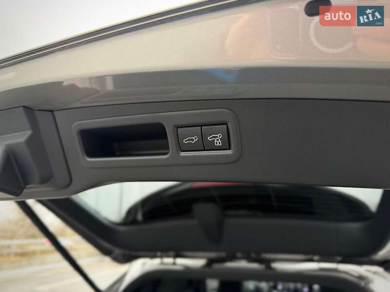 Внедорожник / Кроссовер Lexus RX 2024 в Киеве