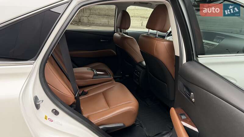 Внедорожник / Кроссовер Lexus RX 2015 в Киеве фото 34 Внедорожник / Кроссовер Lexus RX 2015 в Киеве