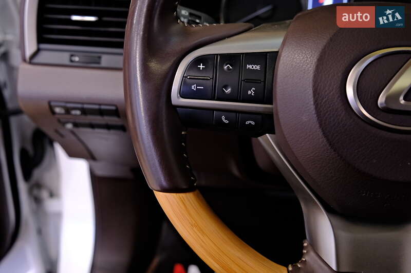 Внедорожник / Кроссовер Lexus RX 2018 в Одессе