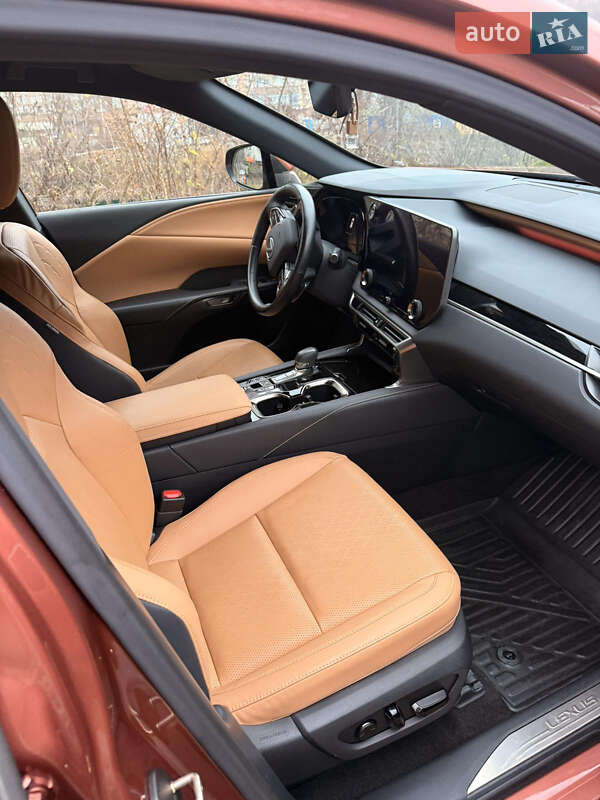 Внедорожник / Кроссовер Lexus RX 2023 в Киеве