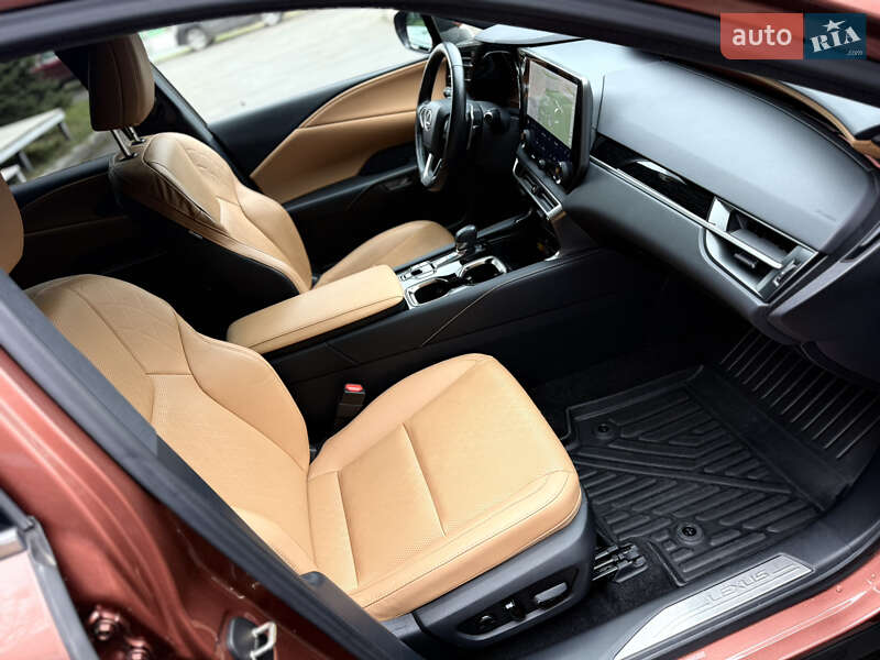 Внедорожник / Кроссовер Lexus RX 2023 в Киеве