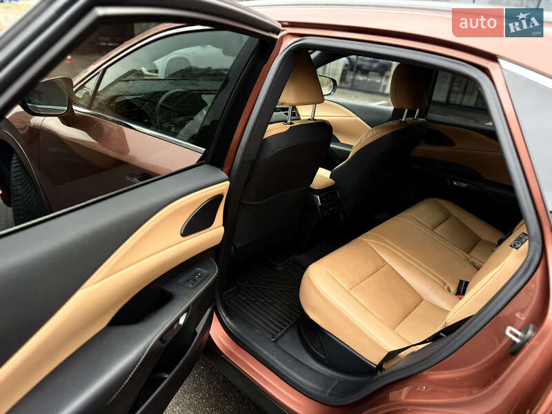 Внедорожник / Кроссовер Lexus RX 2023 в Киеве