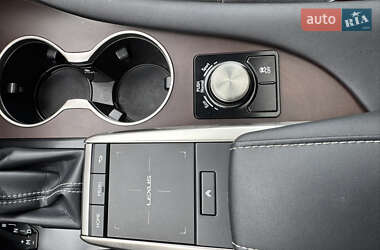 Позашляховик / Кросовер Lexus RX 2022 в Києві
