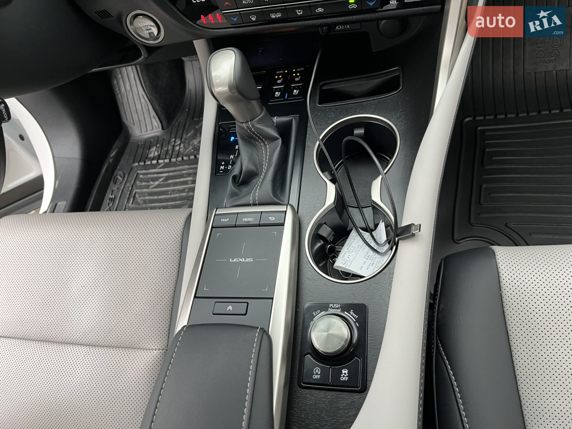 2022 Lexus RX - мініатюра 17