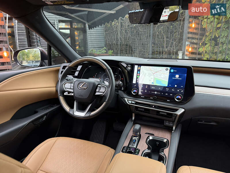 Позашляховик / Кросовер Lexus RX 2023 в Києві фото 16 Позашляховик / Кросовер Lexus RX 2023 в Києві