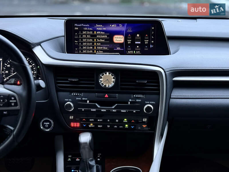 Позашляховик / Кросовер Lexus RX 2018 в Києві фото 28 Позашляховик / Кросовер Lexus RX 2018 в Києві