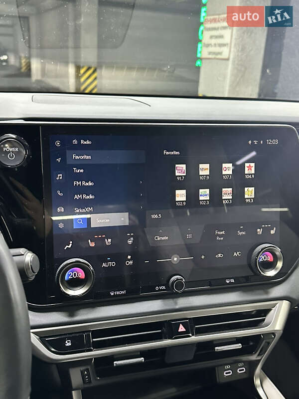 Позашляховик / Кросовер Lexus RX 2024 в Києві