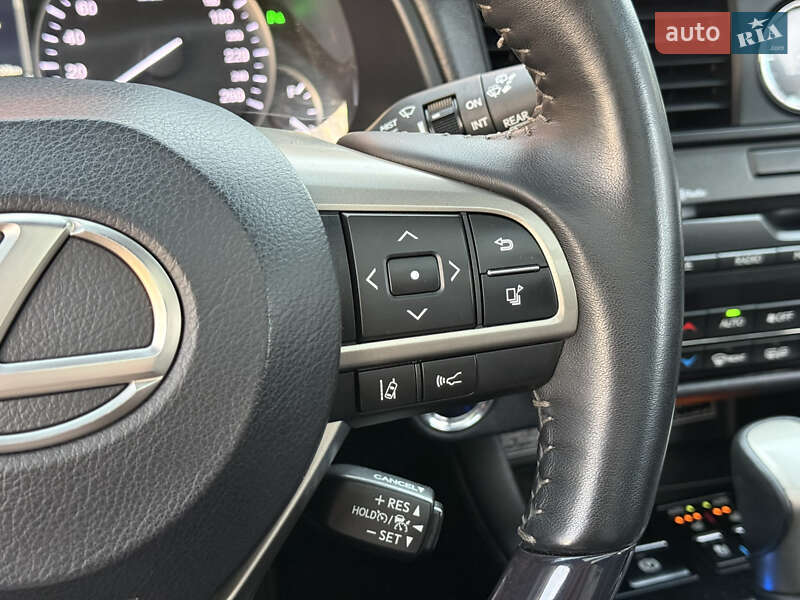 Внедорожник / Кроссовер Lexus RX 2018 в Киеве