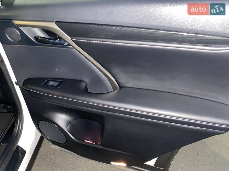 Внедорожник / Кроссовер Lexus RX 2018 в Киеве