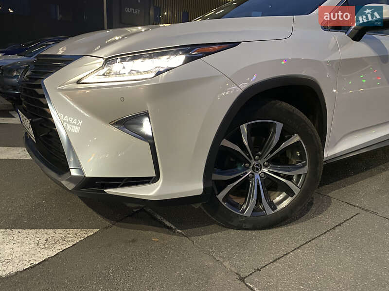 Внедорожник / Кроссовер Lexus RX 2018 в Киеве
