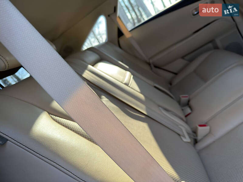 Внедорожник / Кроссовер Lexus RX 2013 в Ахтырке