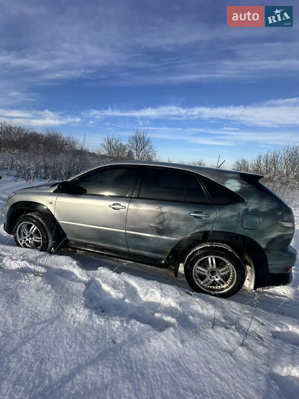Внедорожник / Кроссовер Lexus RX 2003 в Белгороде-Днестровском