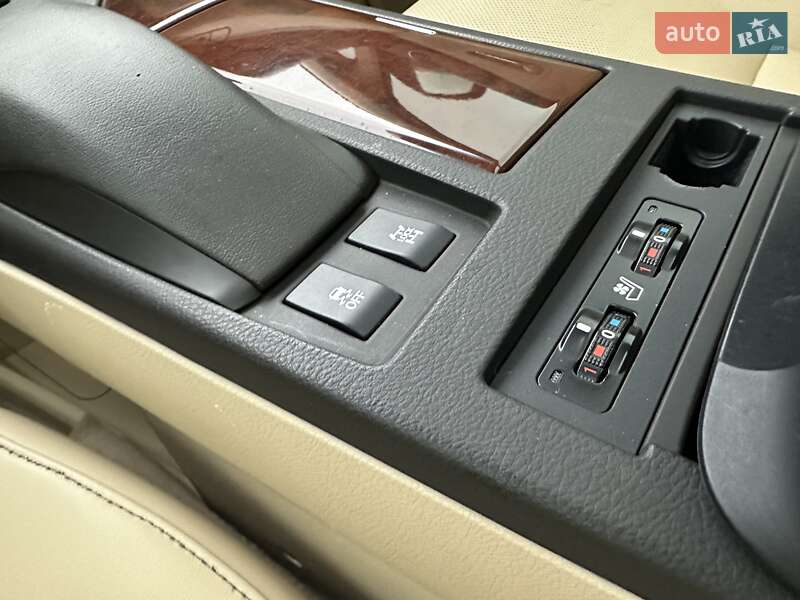 Внедорожник / Кроссовер Lexus RX 2013 в Харькове