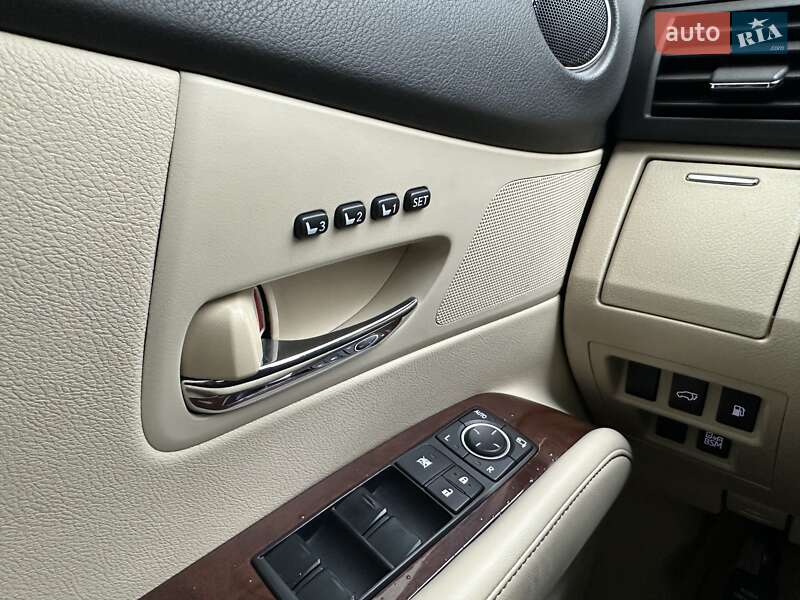 Внедорожник / Кроссовер Lexus RX 2013 в Харькове