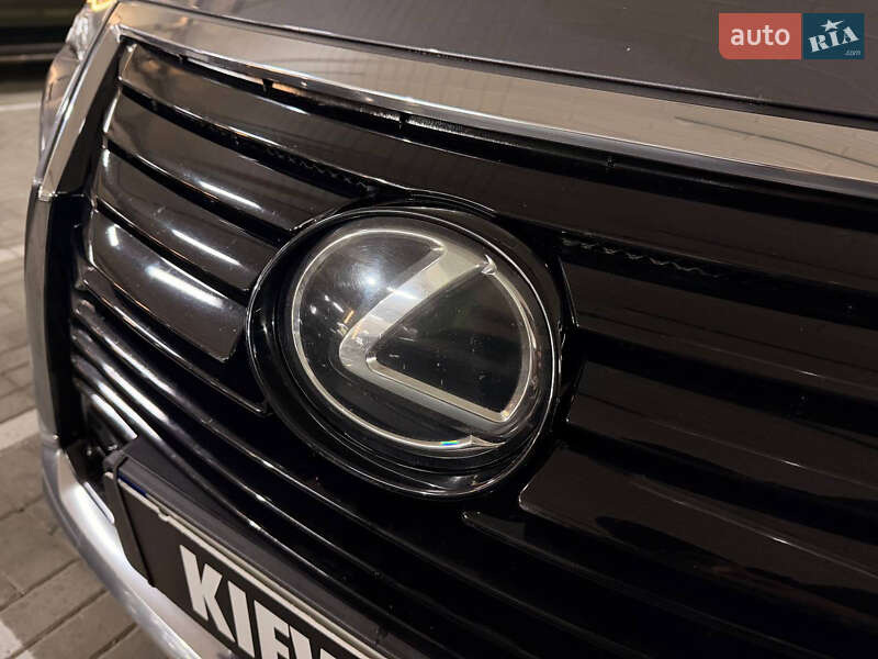 Внедорожник / Кроссовер Lexus RX 2018 в Киеве