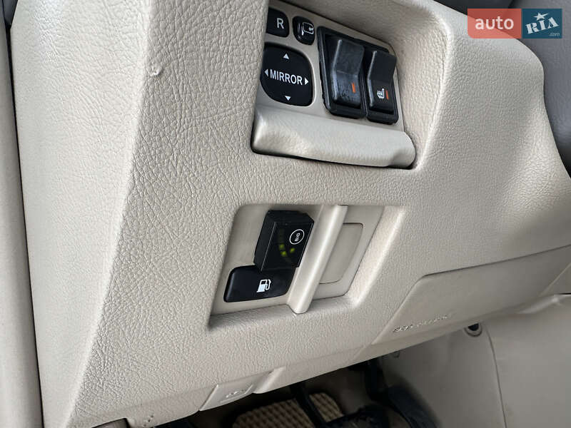 Внедорожник / Кроссовер Lexus RX 2006 в Киеве