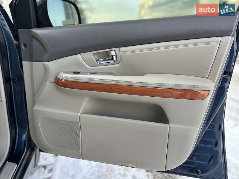 Внедорожник / Кроссовер Lexus RX 2006 в Киеве