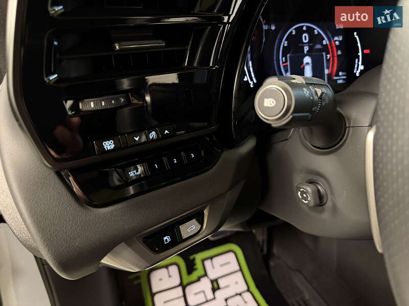 Внедорожник / Кроссовер Lexus RX 2023 в Киеве