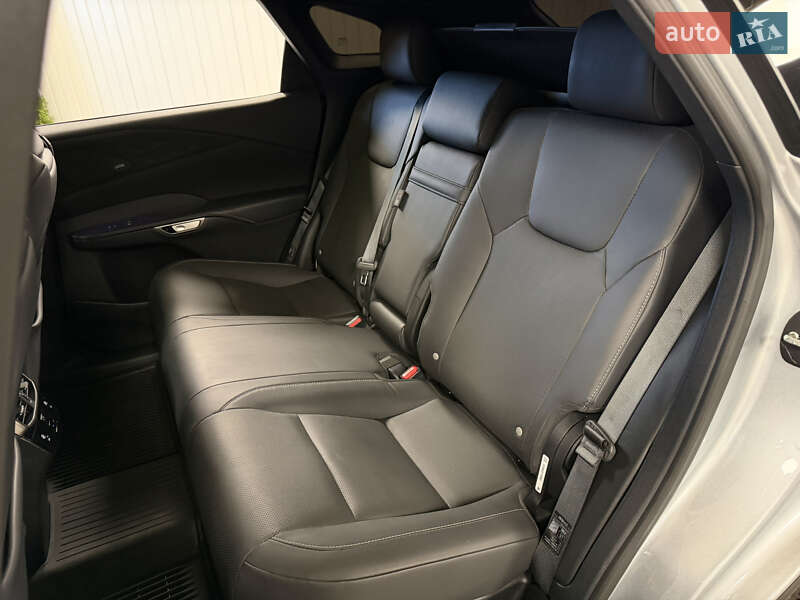 Внедорожник / Кроссовер Lexus RX 2023 в Киеве