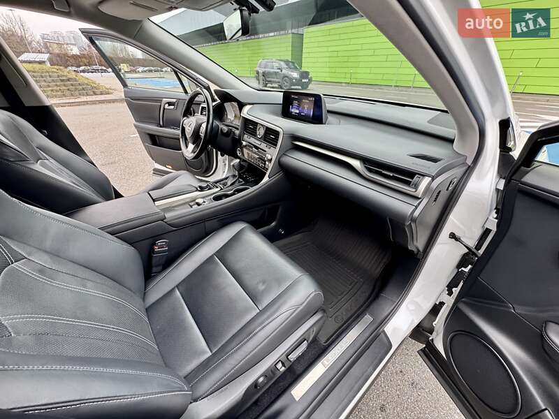 Внедорожник / Кроссовер Lexus RX 2016 в Киеве