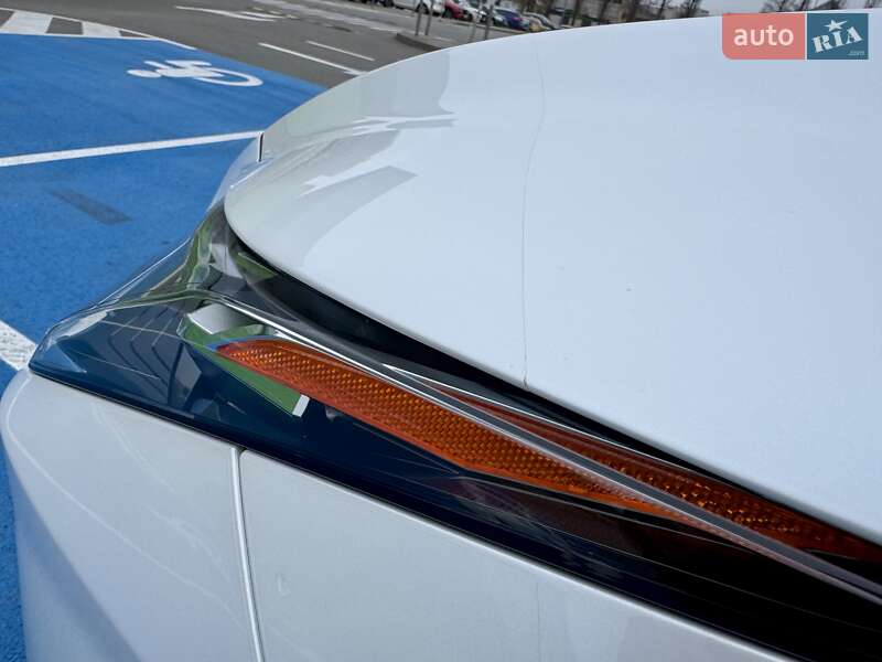 Внедорожник / Кроссовер Lexus RX 2016 в Киеве