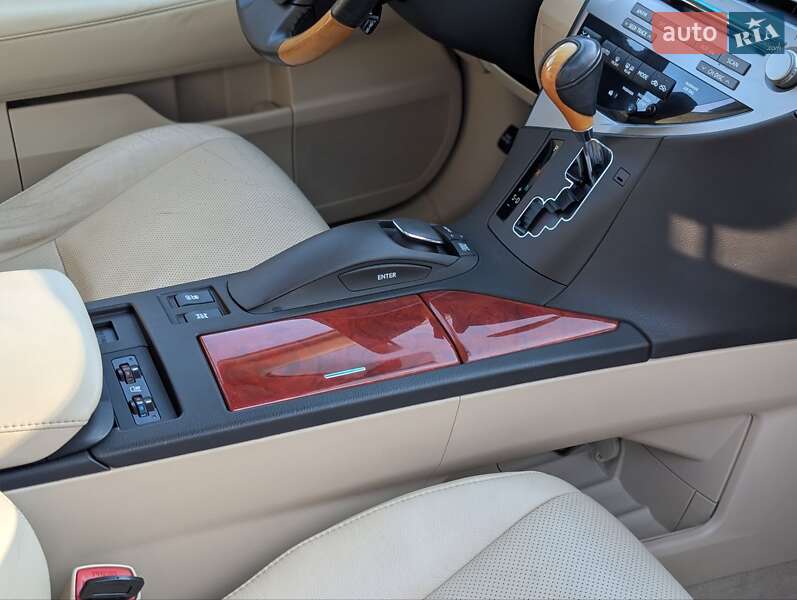 Внедорожник / Кроссовер Lexus RX 2011 в Ивано-Франковске