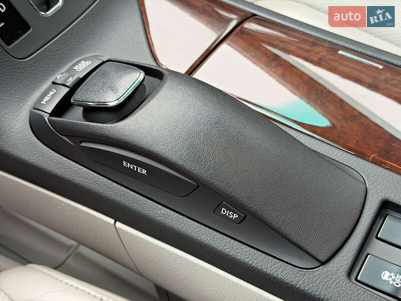 Внедорожник / Кроссовер Lexus RX 2010 в Одессе