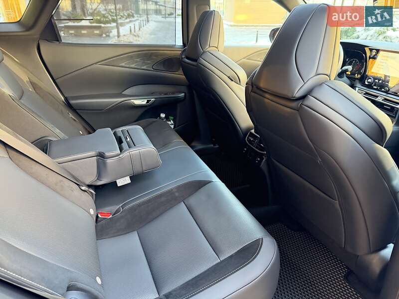 Внедорожник / Кроссовер Lexus RX 2022 в Киеве