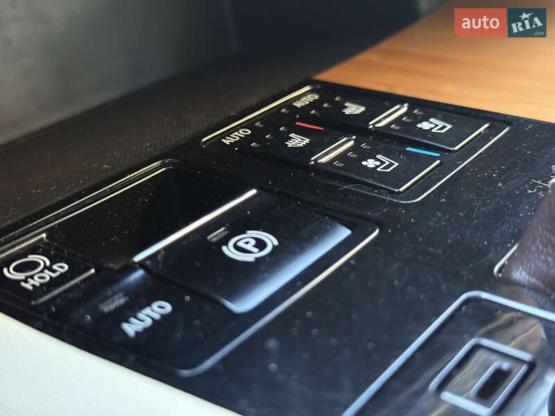 Позашляховик / Кросовер Lexus RX 2016 в Києві фото 12 Позашляховик / Кросовер Lexus RX 2016 в Києві