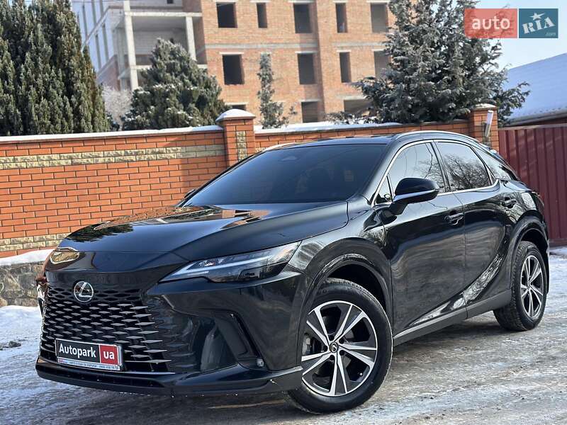 Lexus RX 2023
