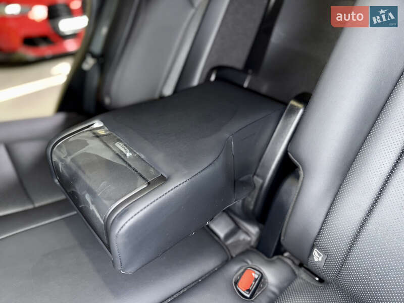 Внедорожник / Кроссовер Lexus RX 2021 в Киеве фото 29 Внедорожник / Кроссовер Lexus RX 2021 в Киеве