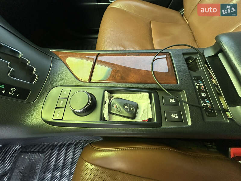 Внедорожник / Кроссовер Lexus RX 2014 в Коломые фото 49 Внедорожник / Кроссовер Lexus RX 2014 в Коломые