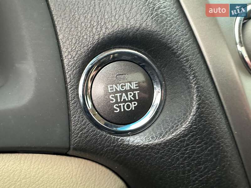 Внедорожник / Кроссовер Lexus RX 2013 в Харькове