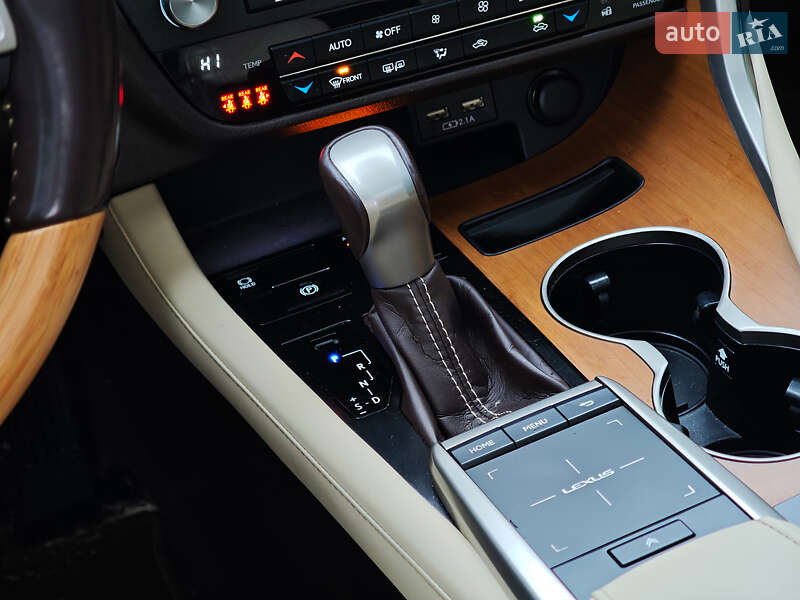 Позашляховик / Кросовер Lexus RX 2020 в Харкові