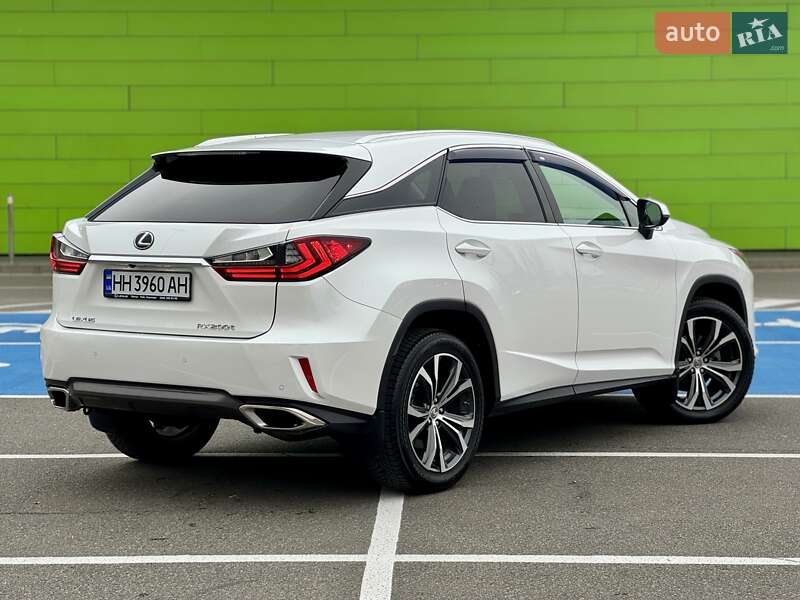 Позашляховик / Кросовер Lexus RX 2016 в Києві