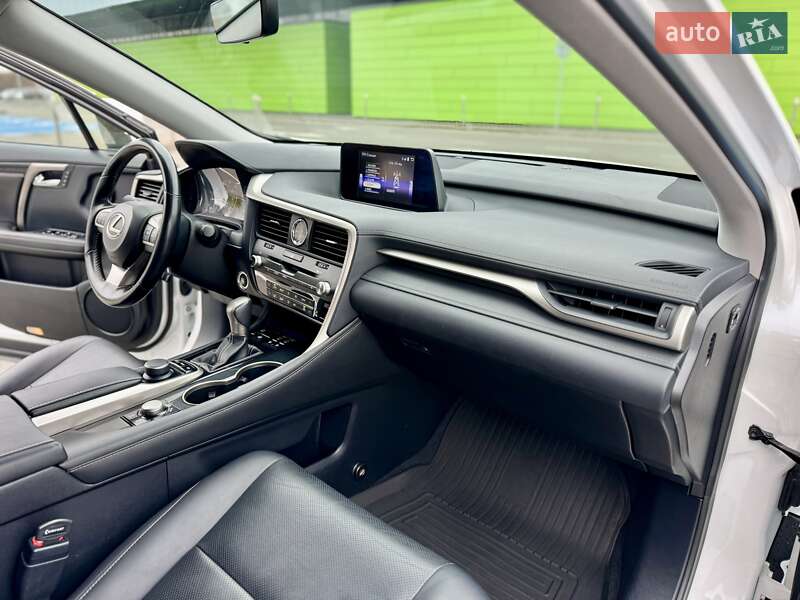 Позашляховик / Кросовер Lexus RX 2016 в Києві