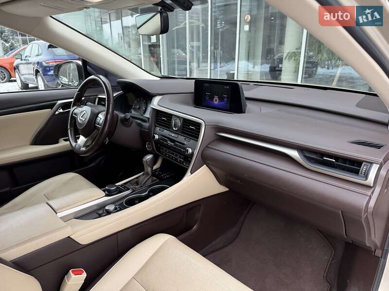 Внедорожник / Кроссовер Lexus RX 2016 в Днепре фото 23 Внедорожник / Кроссовер Lexus RX 2016 в Днепре